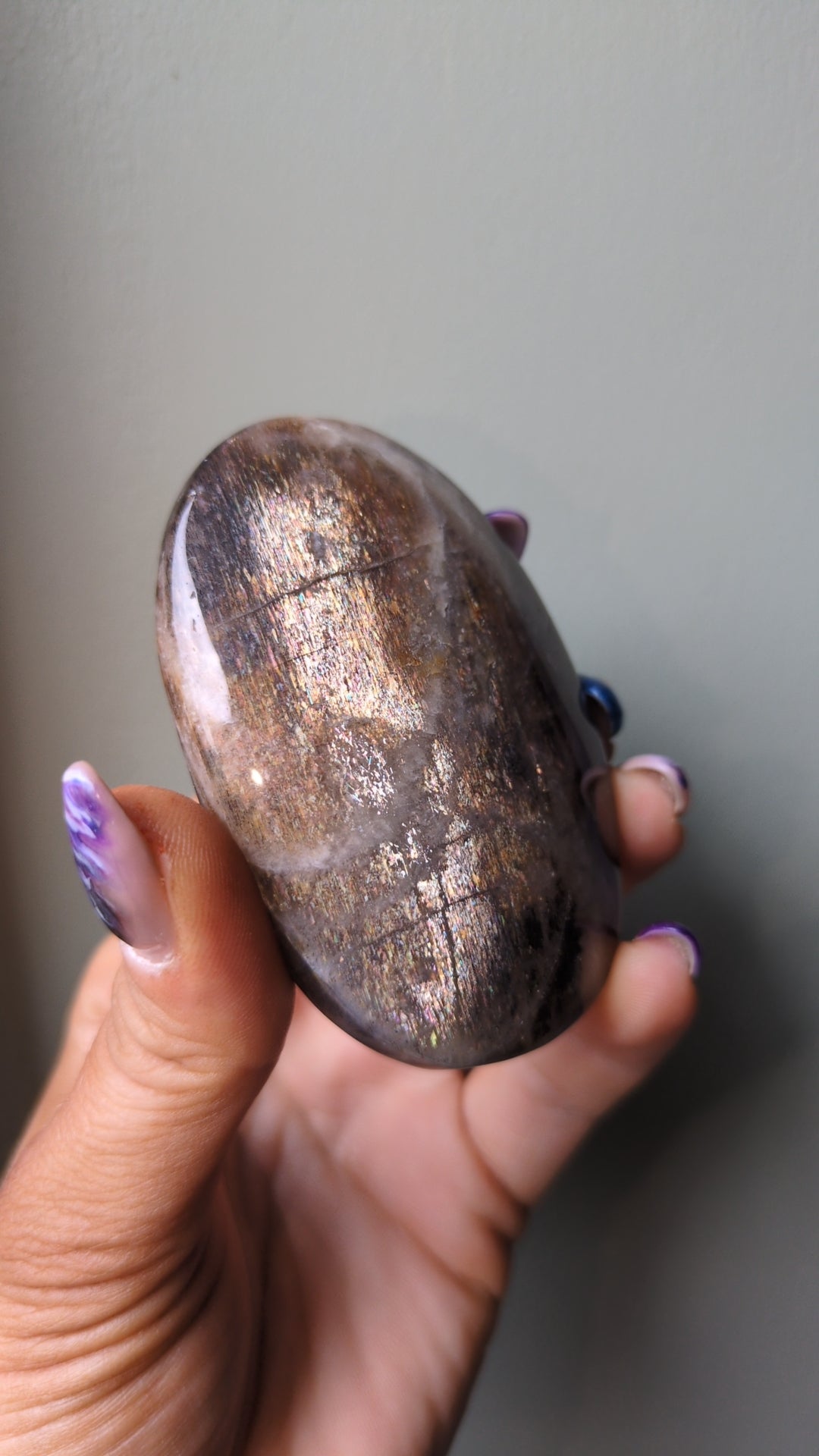 XL moonstone and lattice sunstone palm ✨