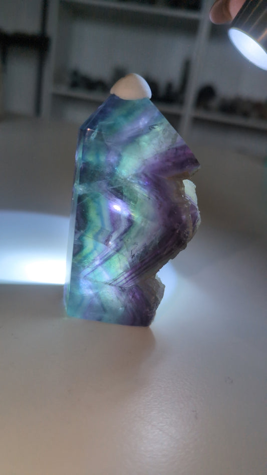 Polished & raw flourite tower ✨