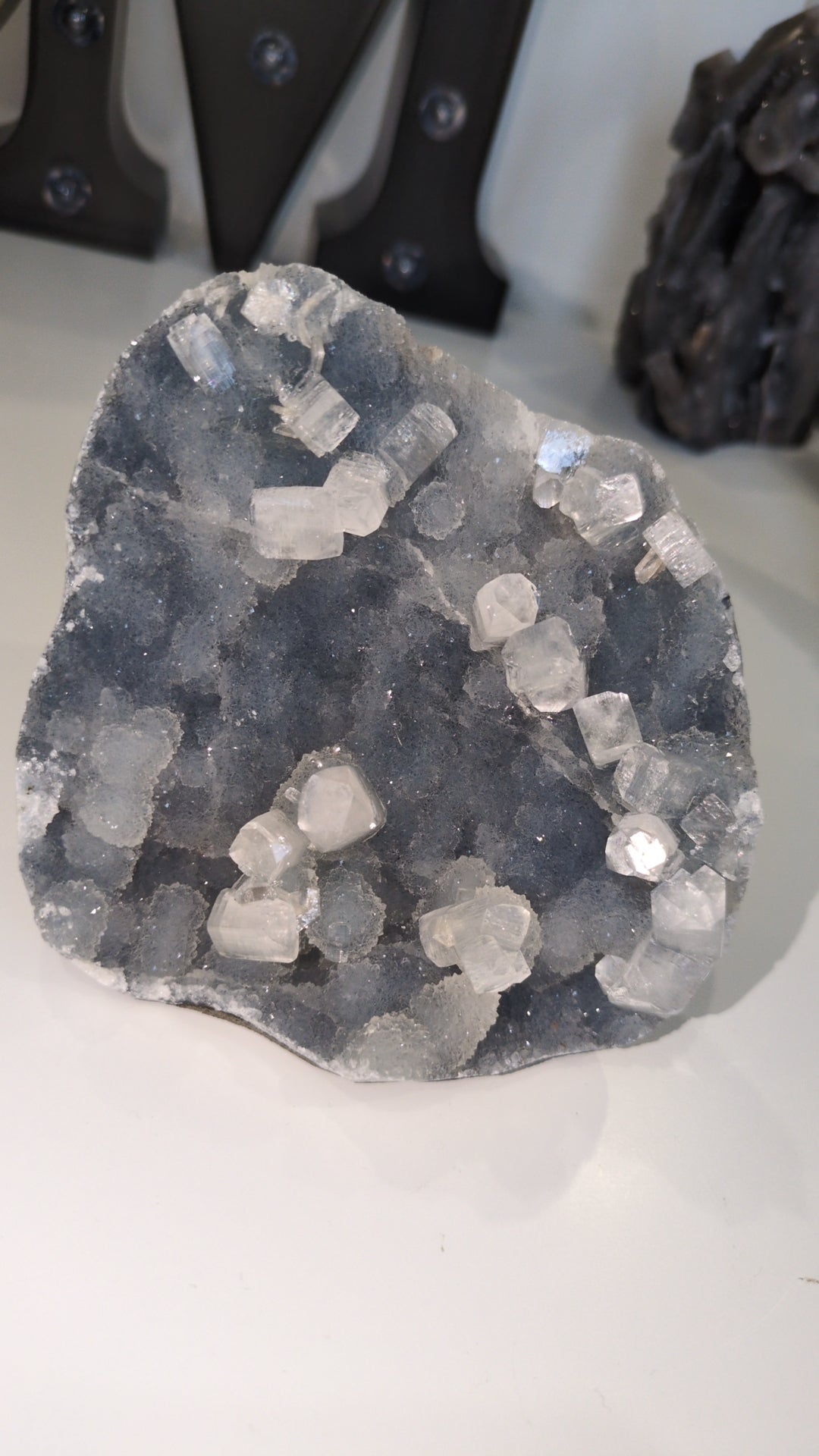 Apophyllite on blue chalcedony ✨ E