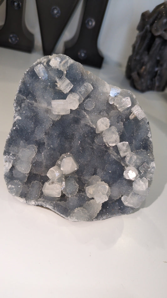 Apophyllite on blue chalcedony ✨ E