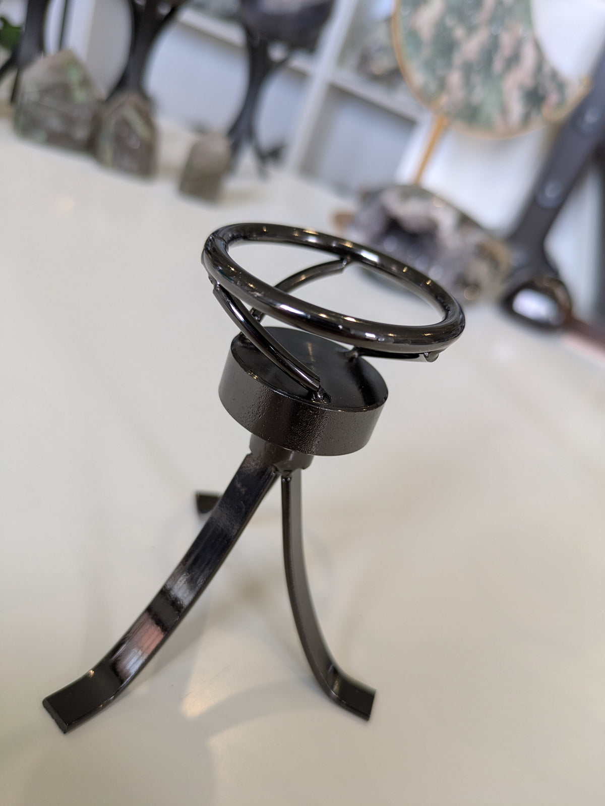 Black spinning stand ✨