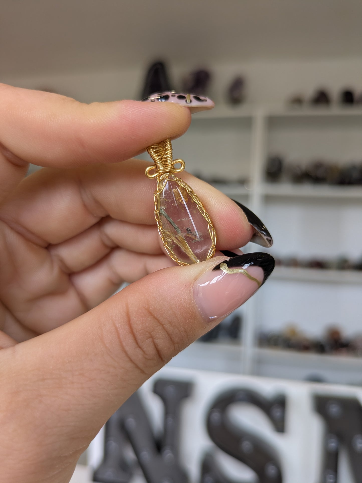 Rutile golden wire wrap pendant ✨