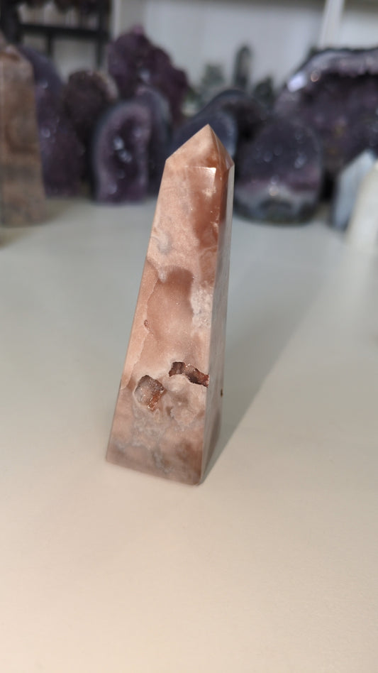 Pink amethyst tower (O)