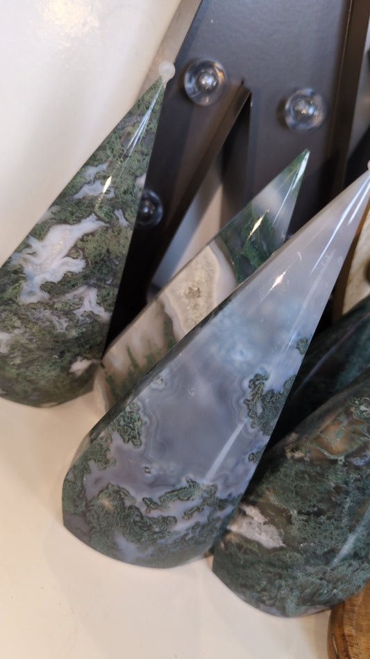 Moss agate teardrops ✨
