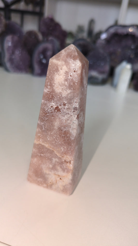 Pink amethyst tower K ✨