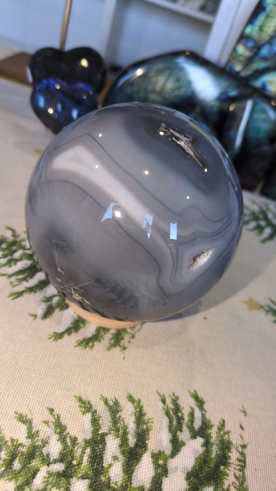 Blue agate and moss sphere ✨