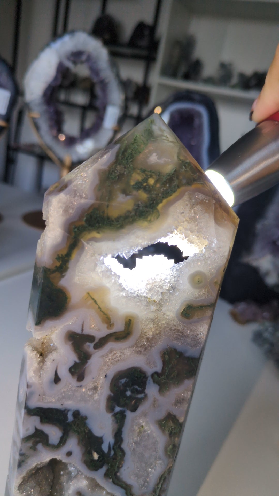 Large druzy moss agate tower ✨