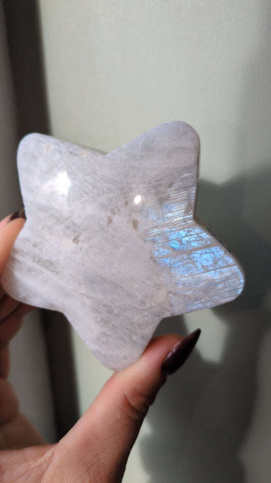White moonstone star ⭐