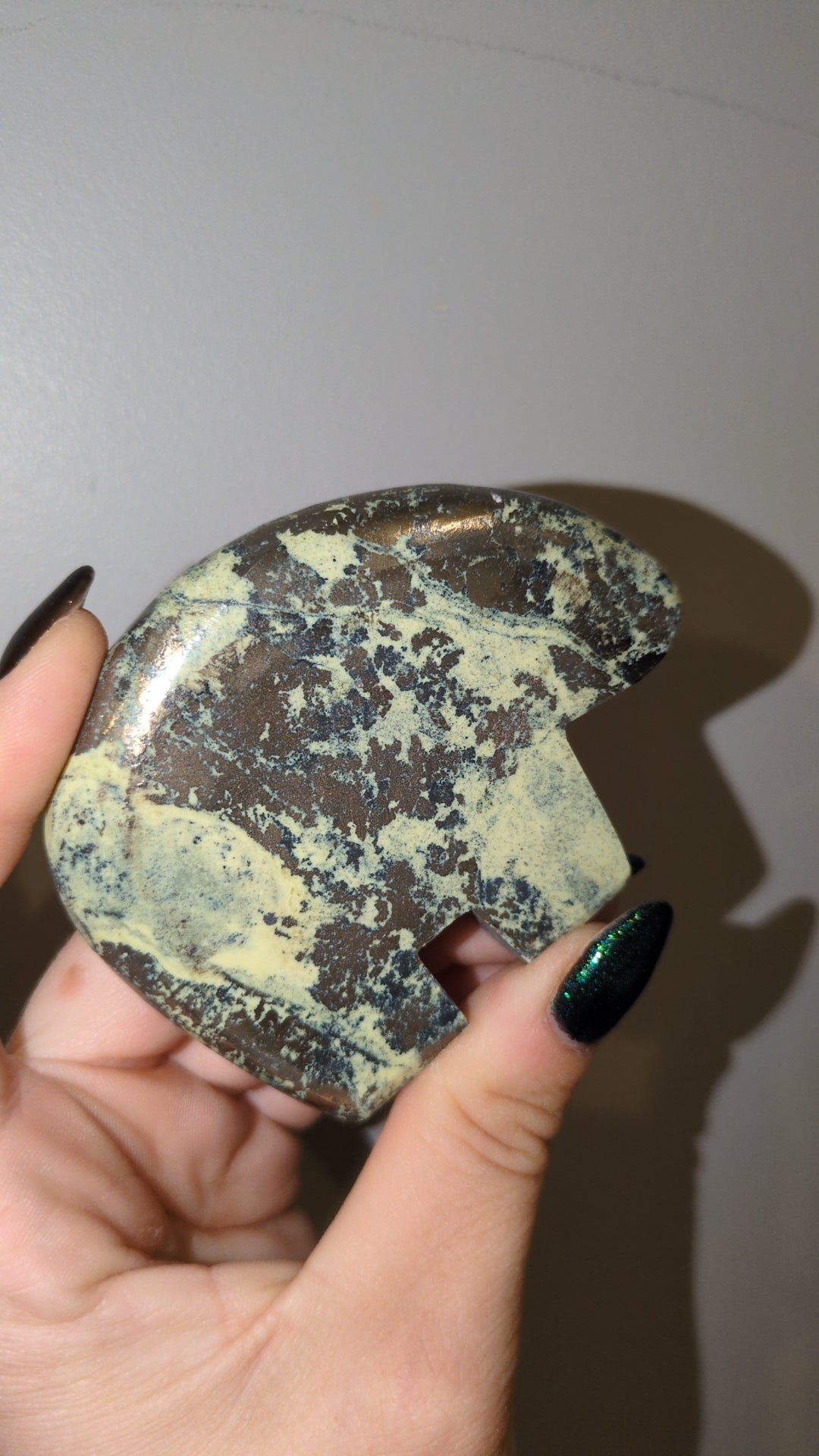 Serpentine & pyrite bear 🐻
