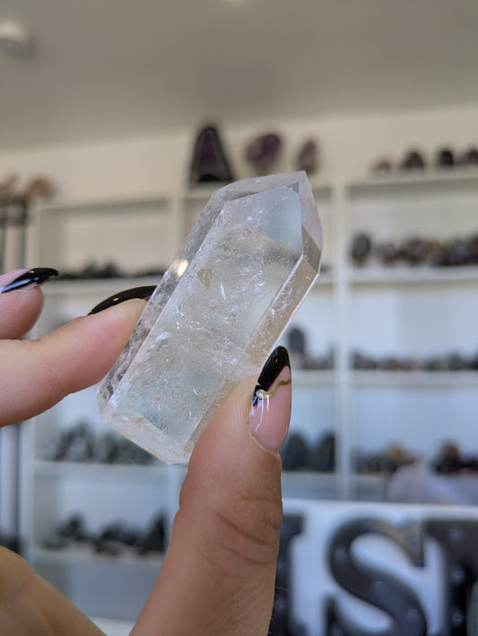 Clear quartz tower ✨Q