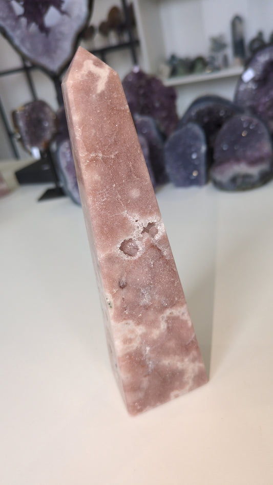 Pink amethyst tower E ✨