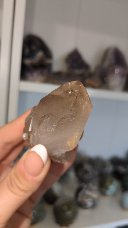 Smokey with rutile raw piece ✨
