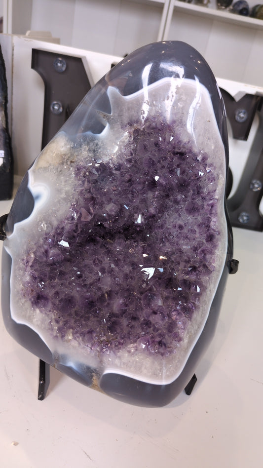 XL Amethyst and agate geode ✨