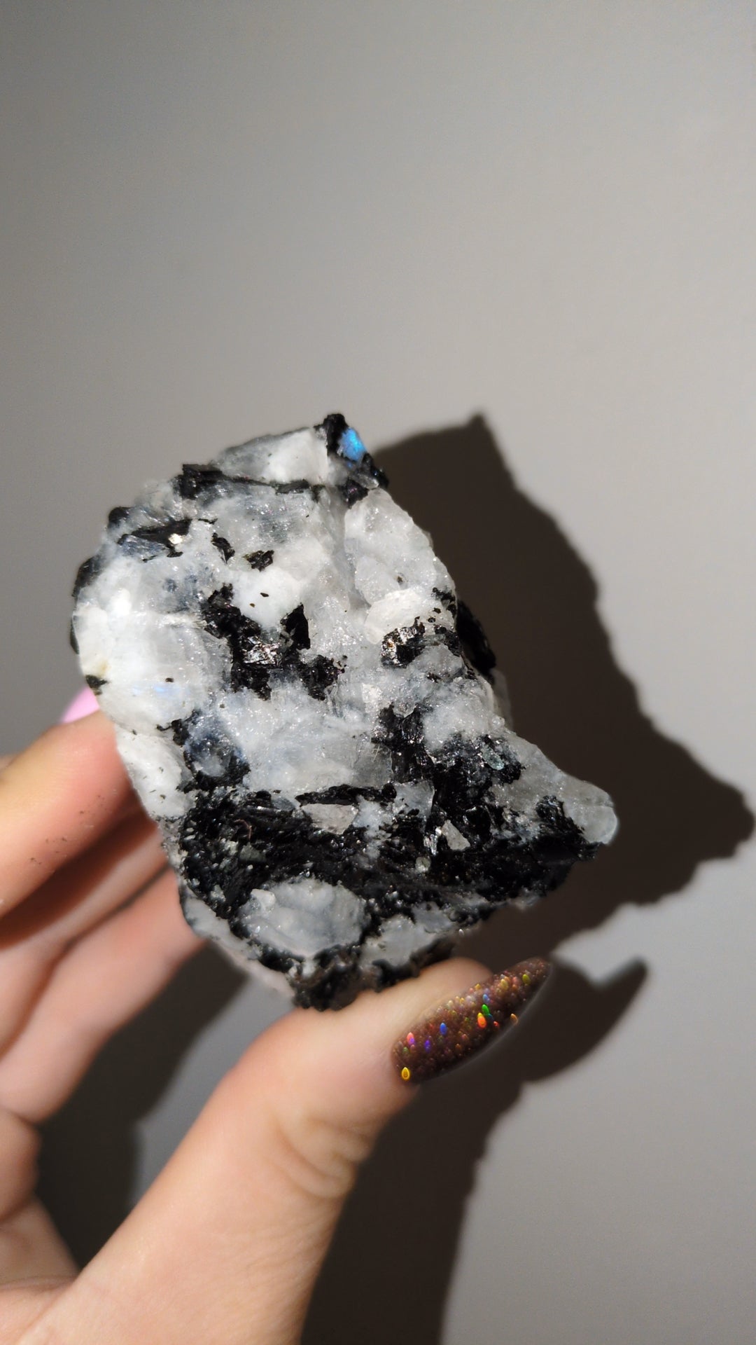 Raw rainbow moonstone ✨