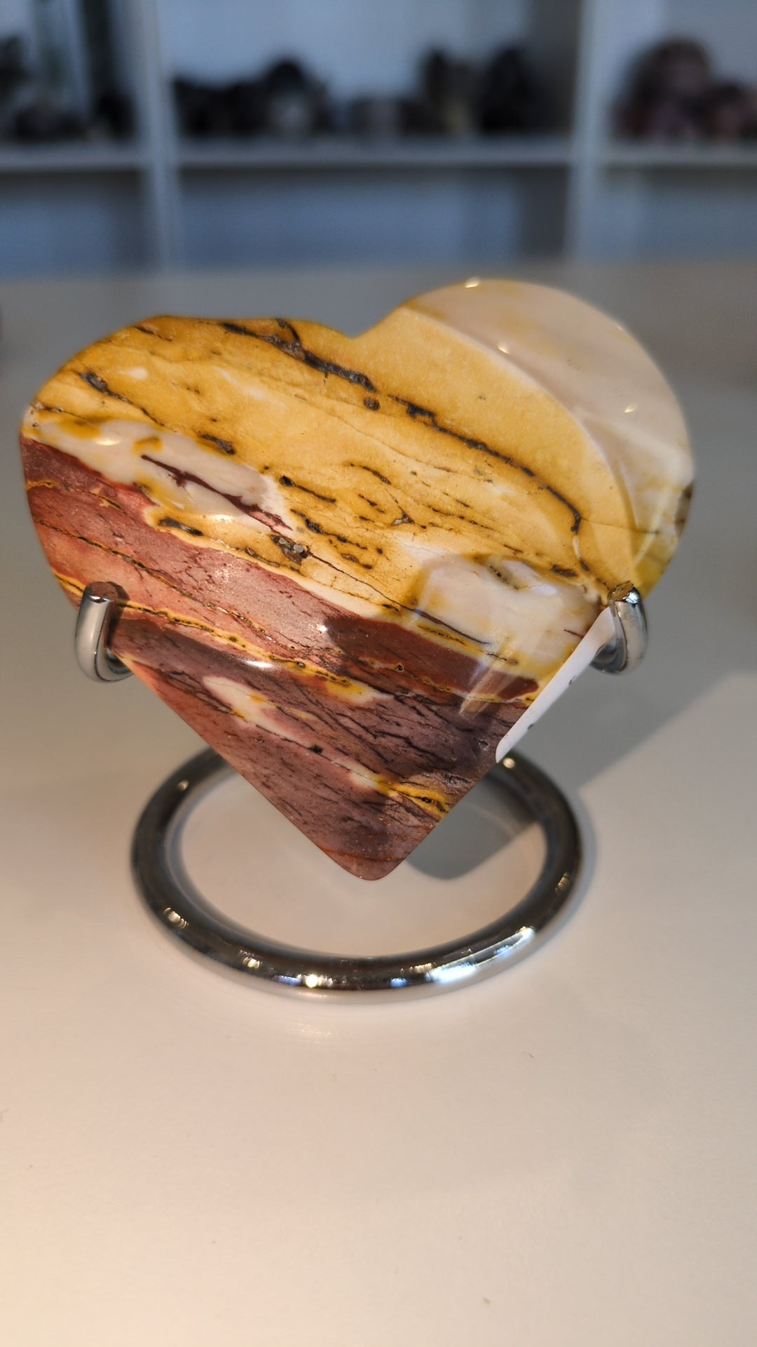 Mookaite heart (16C)