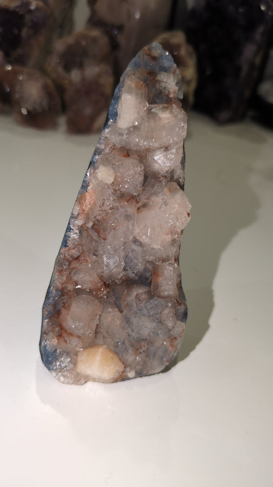 Cinnamon Apophyllite ✨ F