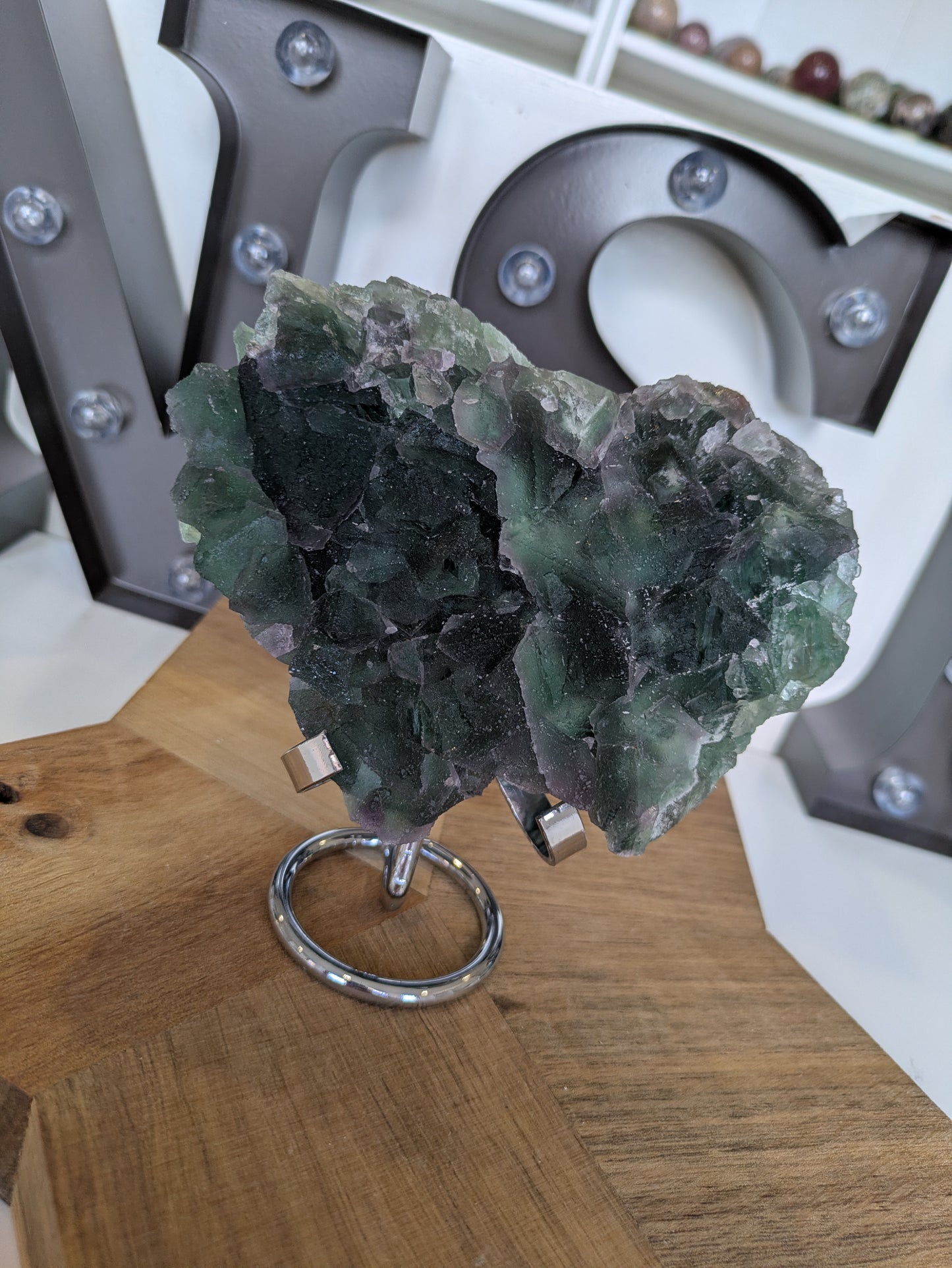 Green flourite from Fuji province ✨