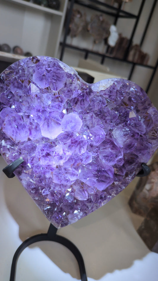 XL Amethyst cluster heart ✨