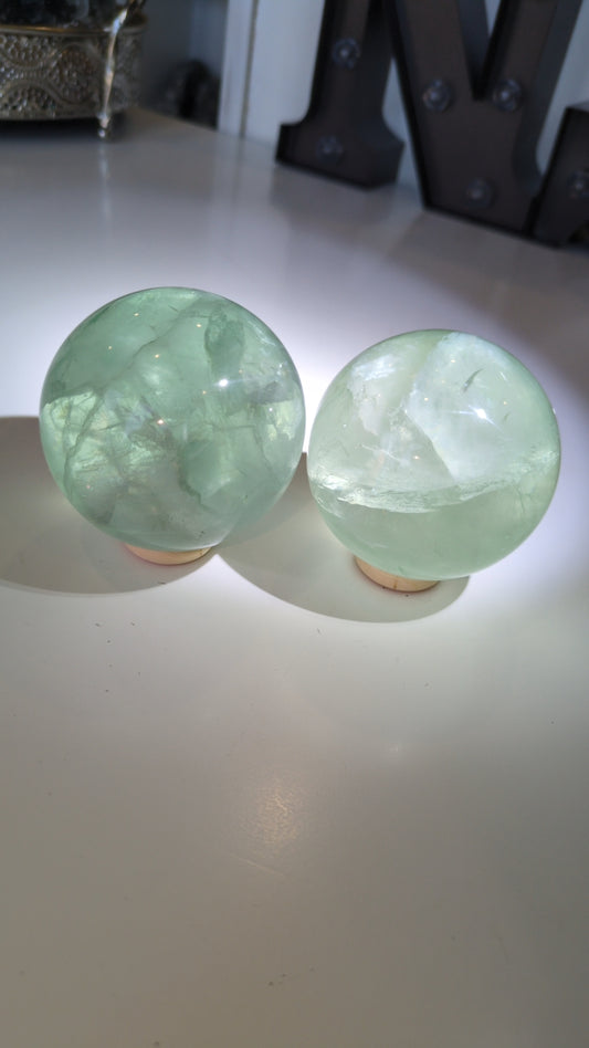 Green flourite spheres ✨