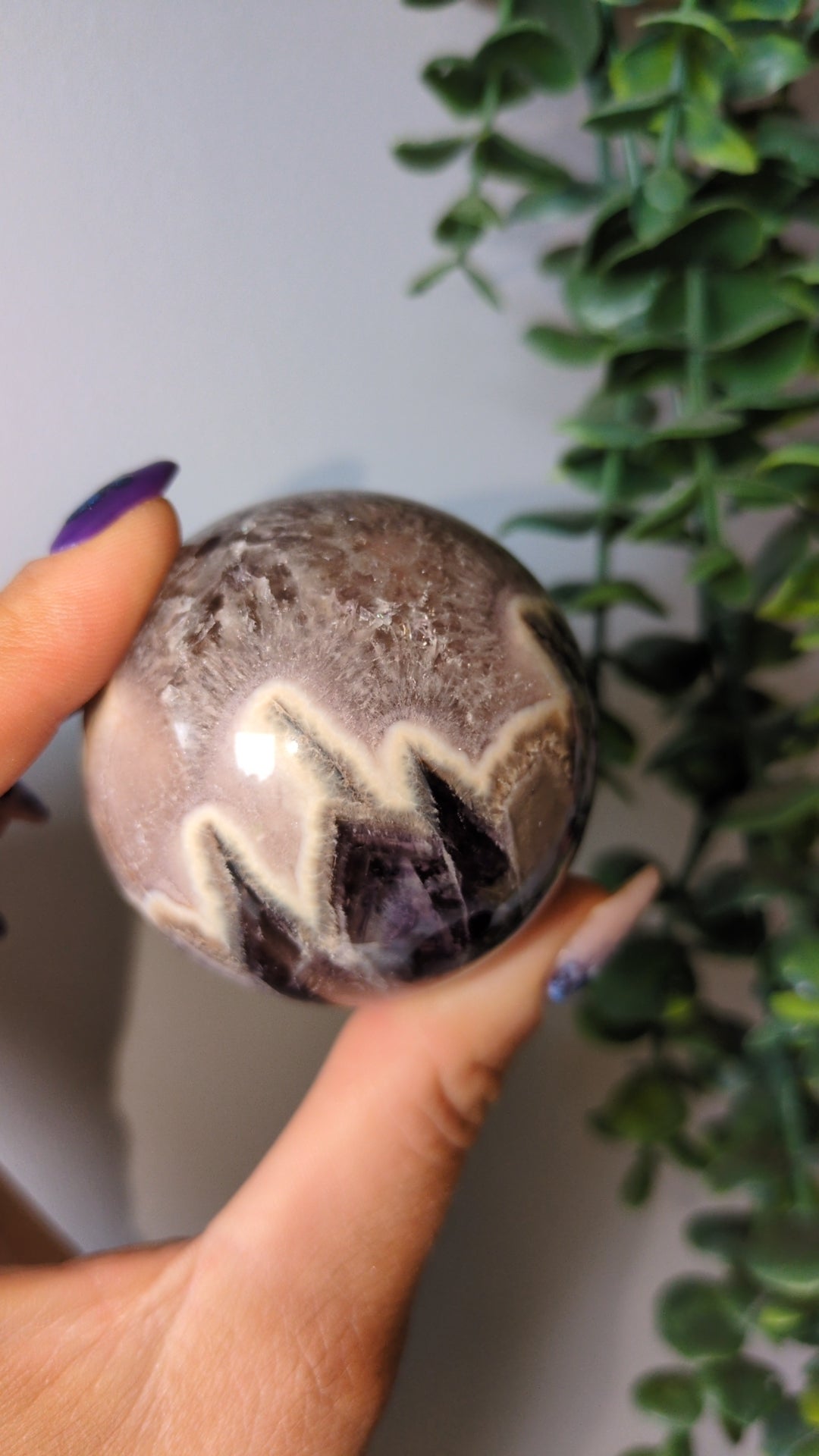 Feather amethyst sphere ✨