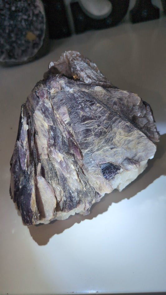 XL raw Mica with quartz ✨
