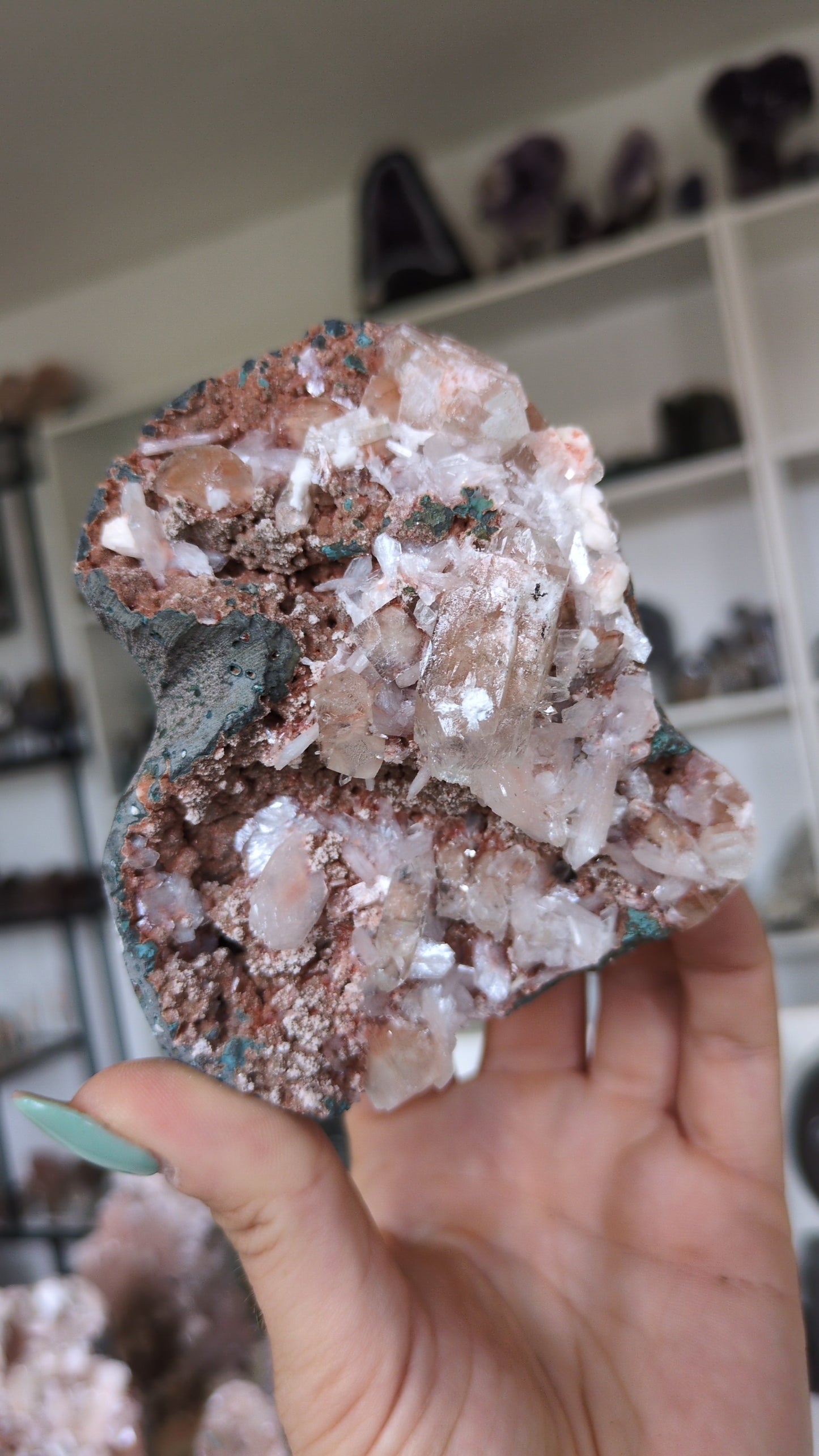 'Strawberry Milkshake' Apophyllite ✨ N