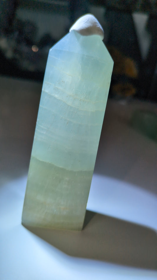 Pistachio calcite tower B ✨