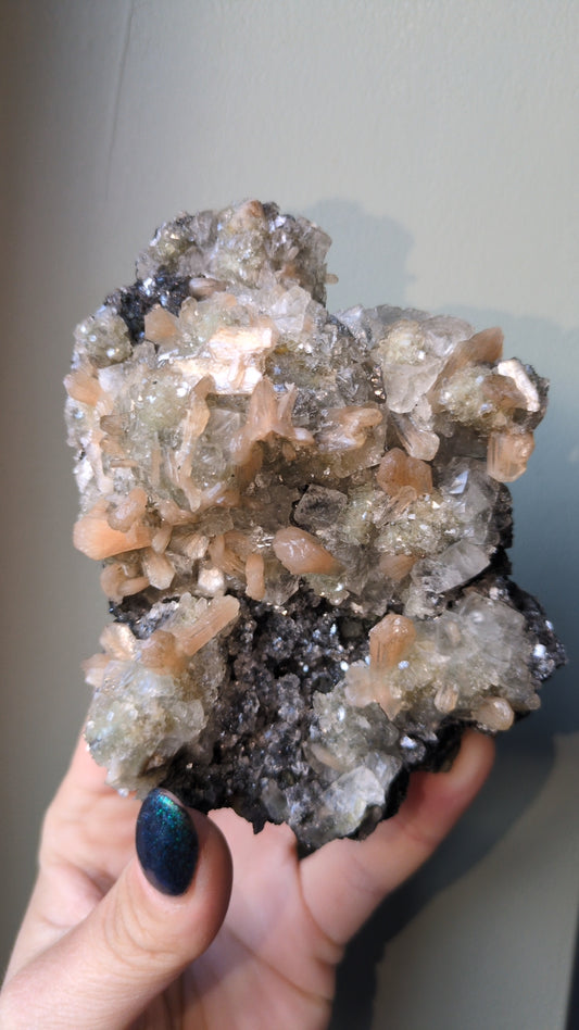 New Stilbite and calcite specimen ✨ C