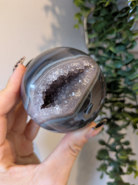 Druzy agate sphere ✨C
