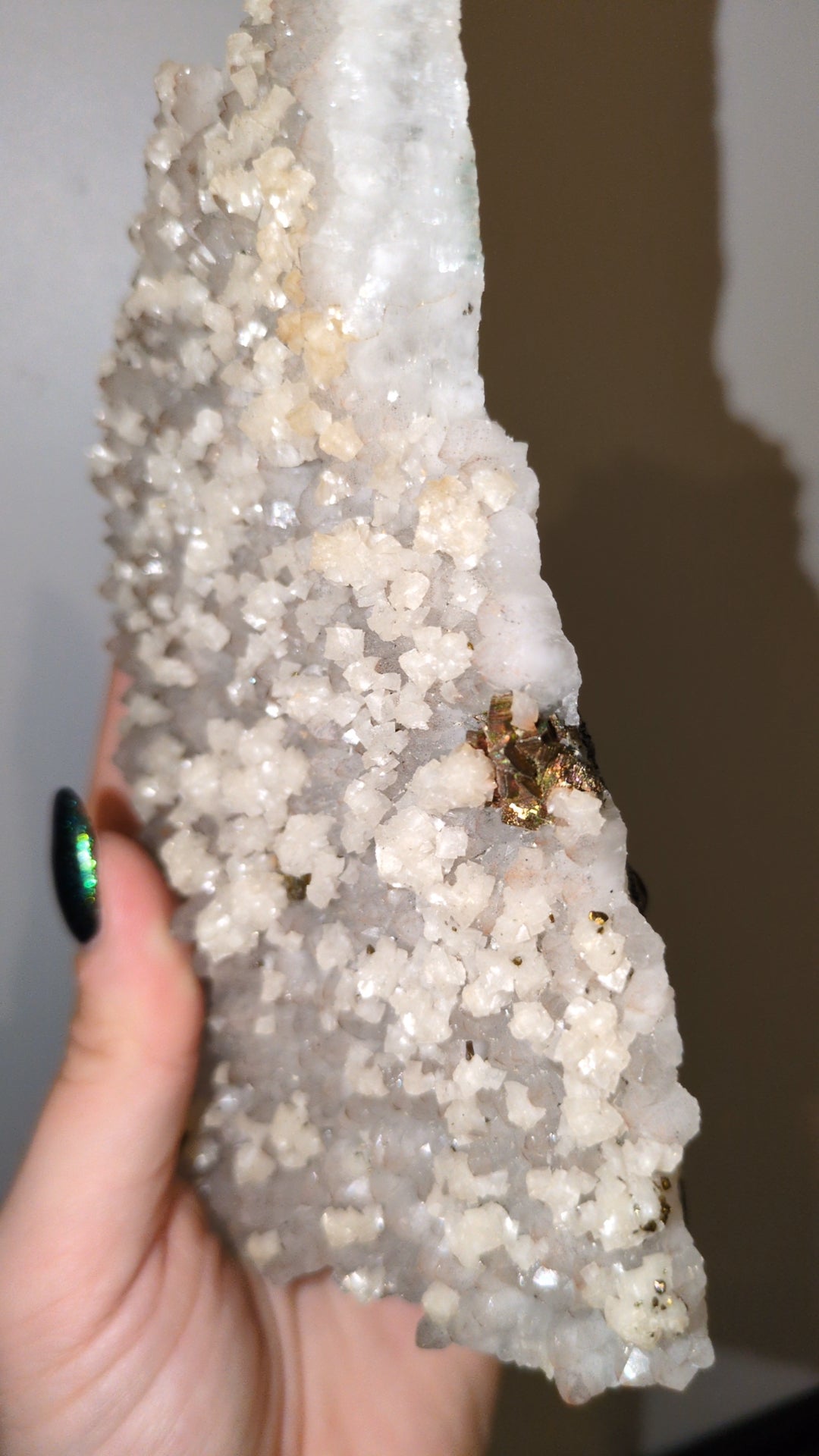 Quartz&feldspar with pyrite ✨