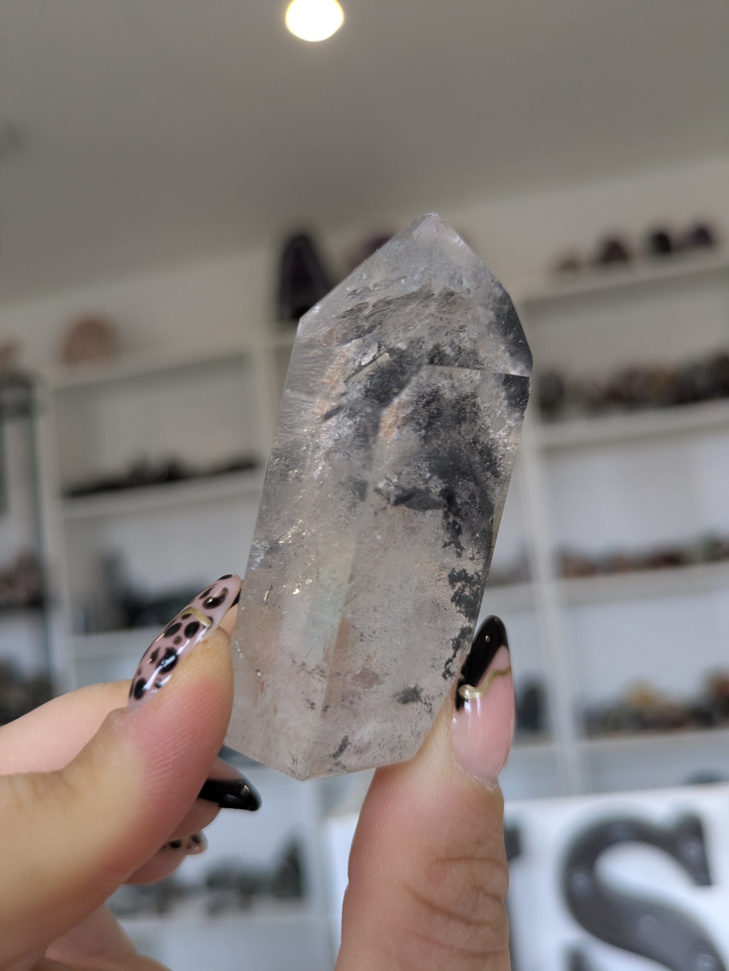Garden quartz tower - black and white ✨
